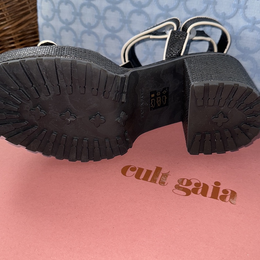 NWT Cult Gaia Elka Platform - Picture 10 of 10